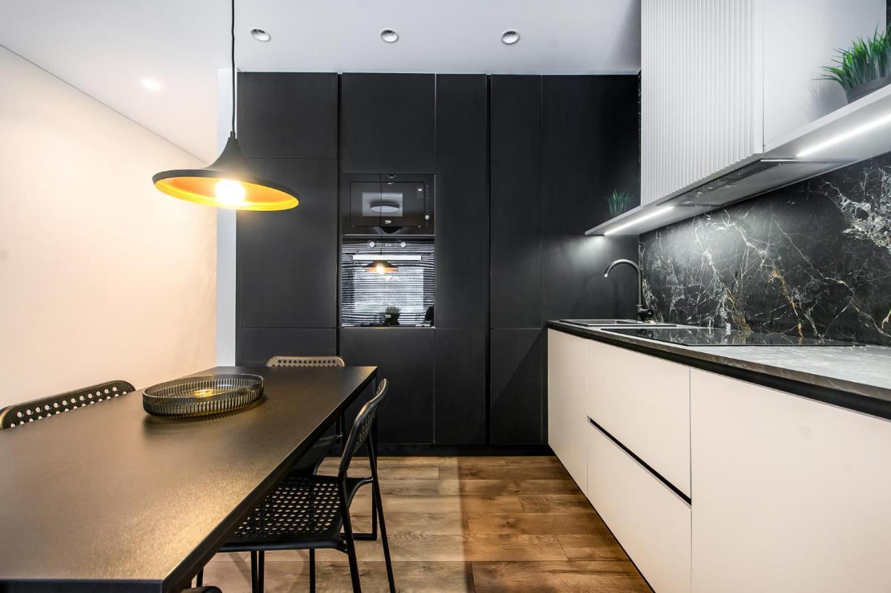 Botanical Garden Loft Apartment Каунас Екстериор снимка