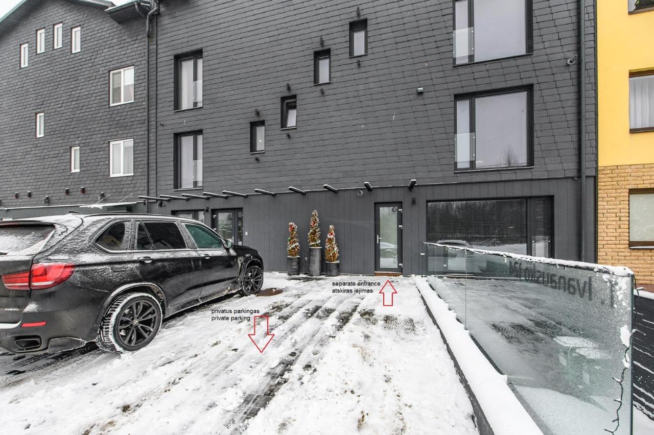 Botanical Garden Loft Apartment Каунас Екстериор снимка