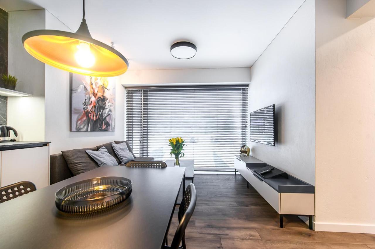 Botanical Garden Loft Apartment Каунас Екстериор снимка